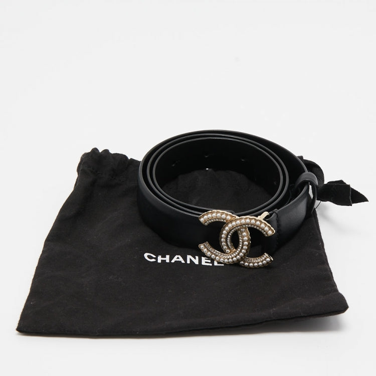 Chanel Black Leather Faux Pearl Embellished CC Buckle Belt 70 CM.
