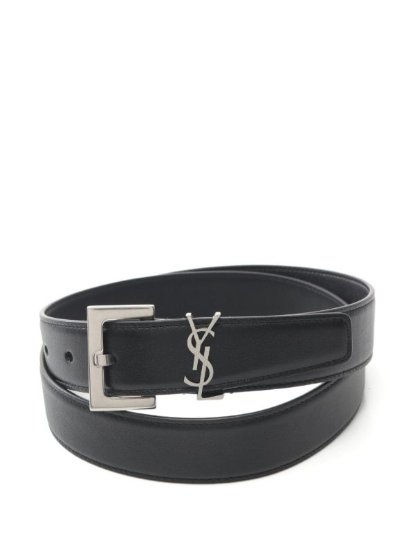 Saint Laurent Pre-Owned
2021 Cassandre leather belt.