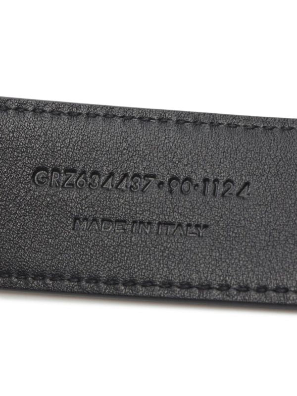 Saint Laurent Pre-Owned
2021 Cassandre leather belt.