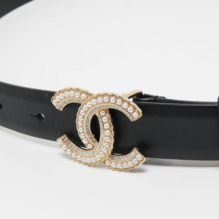Chanel Black Leather Faux Pearl Embellished CC Buckle Belt 70 CM.